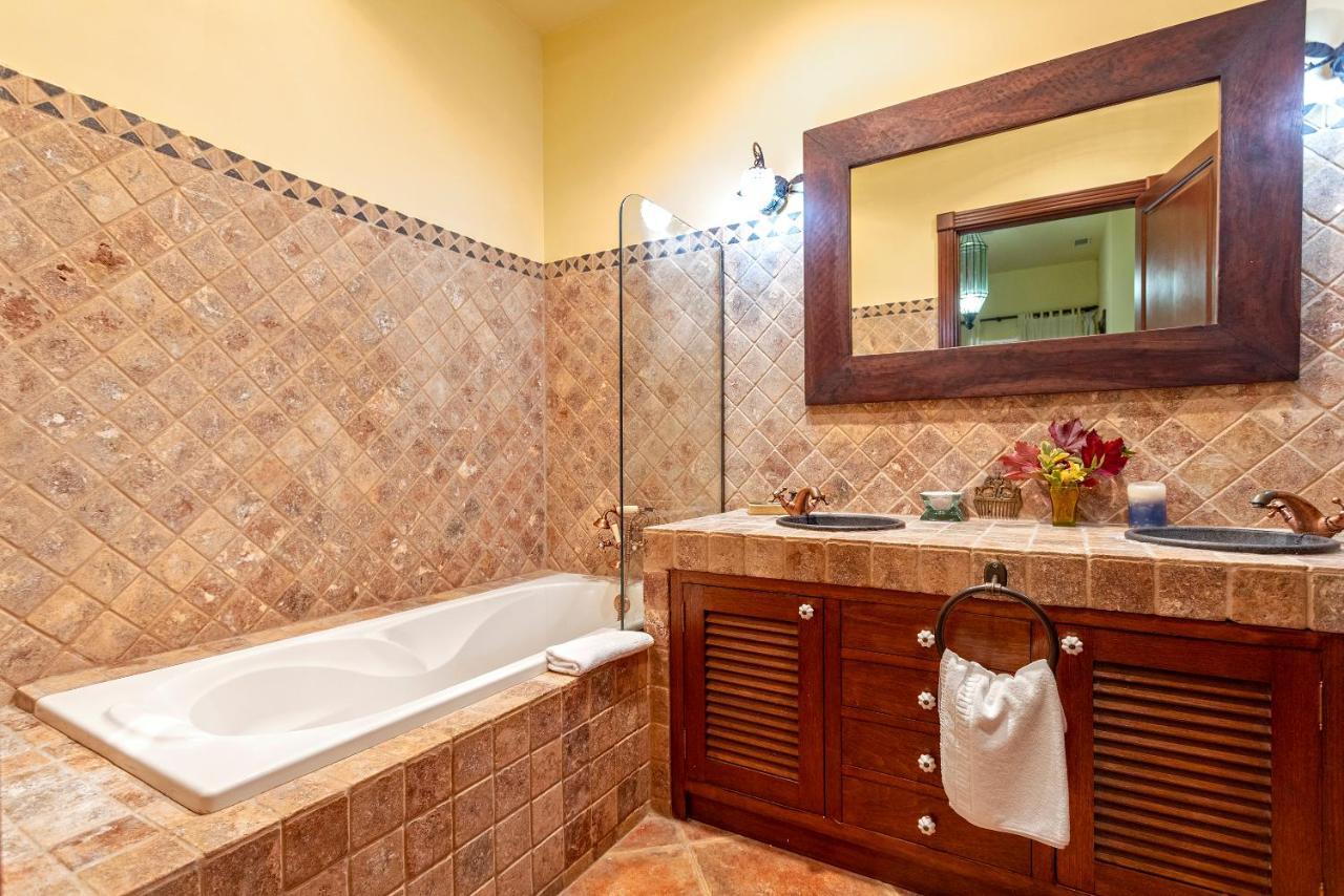 Casa Flores Con Piscina Interior Climatizada Alcaucin Ngoại thất bức ảnh